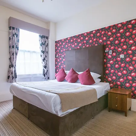 Dubrovnik 3* Bradford (West Yorkshire)