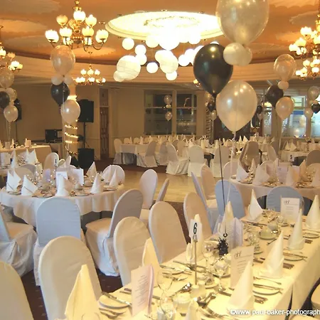 Dubrovnik 3* Bradford (West Yorkshire)