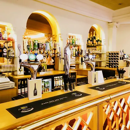 Dubrovnik 3* Bradford (West Yorkshire)